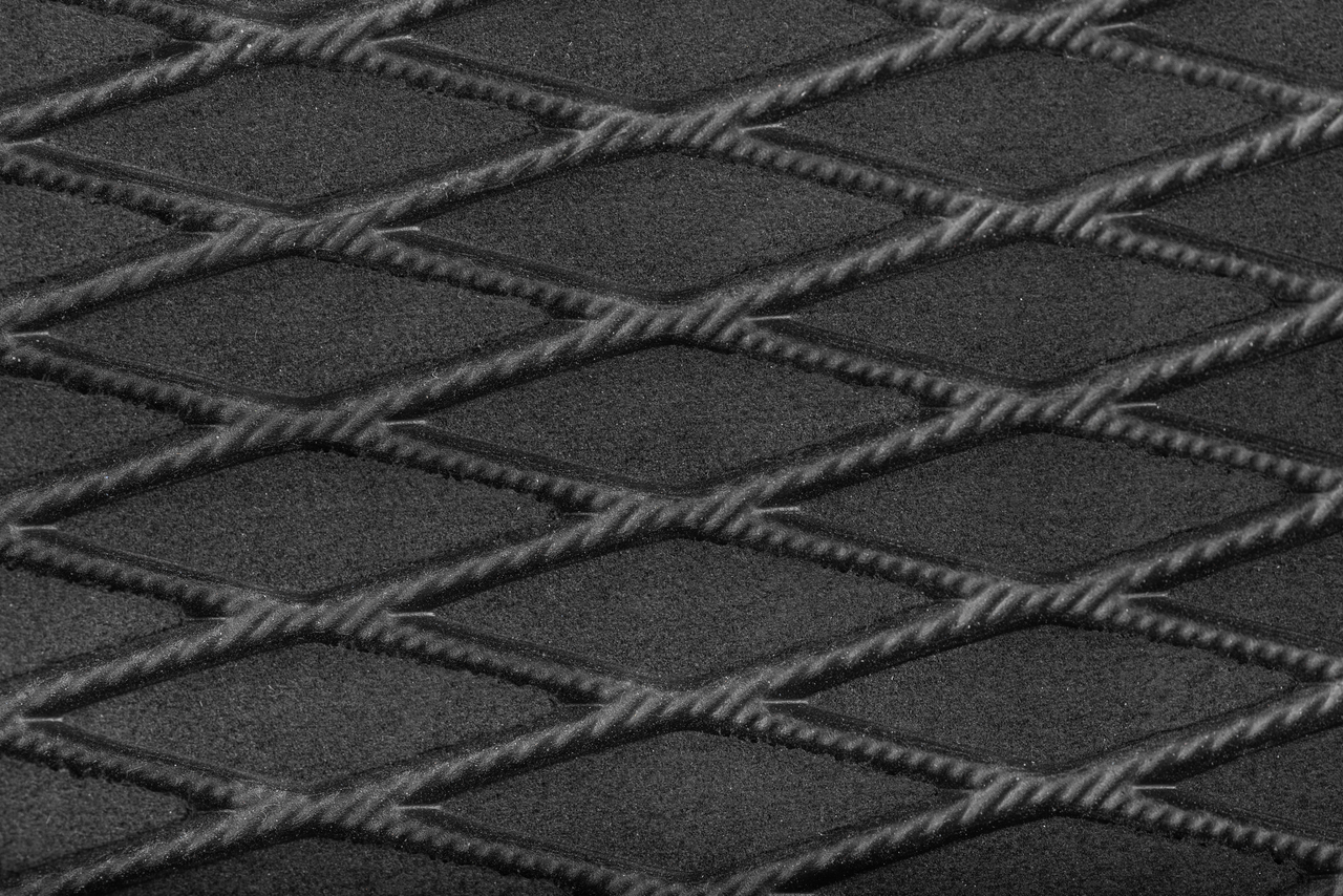 FIRE POWER TRACTION MAT 37" X 58" DIAMOND