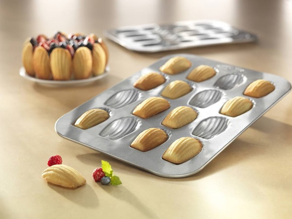 USA Pan Bakeware Madeleine Pan - Thumbnail 3