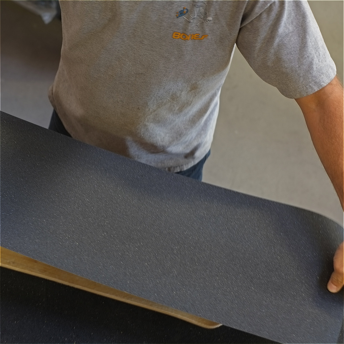 DIY How To Apply Grip Tape The Longboard Store