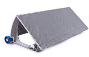 SCS468546-YD escalator step with yellow demarcation, 1000mm width, silver finish – fits Schindler SWE, SWU, SDG, SDS models SCS468546-YD escalator step with yellow demarcation, 1000mm width, silver finish – fits Schindler SWE, SWU, SDG, SDS models