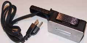 MTH1153 – Magnetic Tank Heater, 200 Watt, External Mount, 3’6” cord. Magnetic tank heater has a thermostat. Typically they cut off at 250 degree temperature. MTH1153 – Magnetic Tank Heater, 200 Watt, External Mount, 3’6” cord. Magnetic tank heater has a thermostat. Typically they cut off at 250 degree temperature.