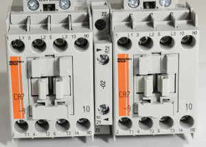Reversing contactor w/main amperage and (CAU7-9-22-48Z)