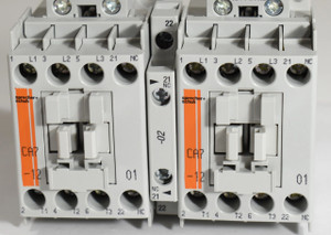 CAU7-12-04-24Z – Reversing contactor w/main amperage and voltage of 12amp and 24V-AC coil respectively Total 4NC auxiliaries CAU7-12-04-24Z – Reversing contactor w/main amperage and voltage of 12amp and 24V-AC coil respectively Total 4NC auxiliaries