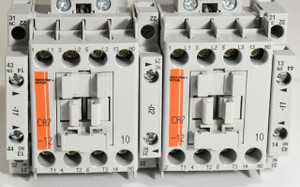 Reversing contactor w/main amperage and (CAU7-12E-44-220E)