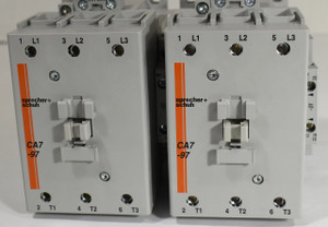 Reversing contactor w/main amperage and (CAU7-97-04-220W)