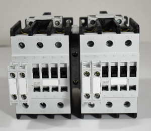 Reversing Contactor w/2NO/2NC 120v AC (GE-CL62A-22-120)