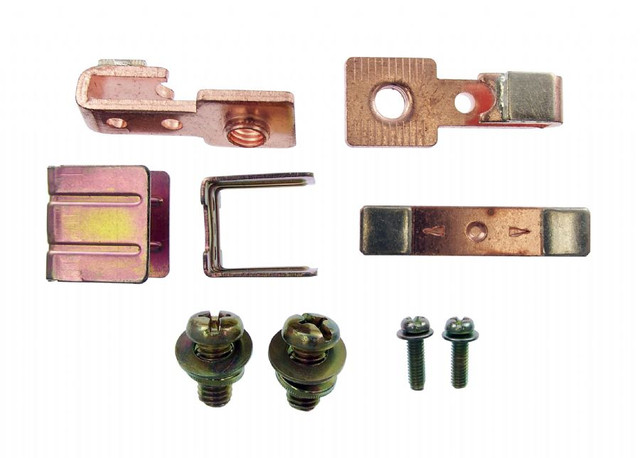 BM6-65-901 OEM 3-pole contact kit for Aromat Green Power contactors, includes original manufacturer contacts and hardware