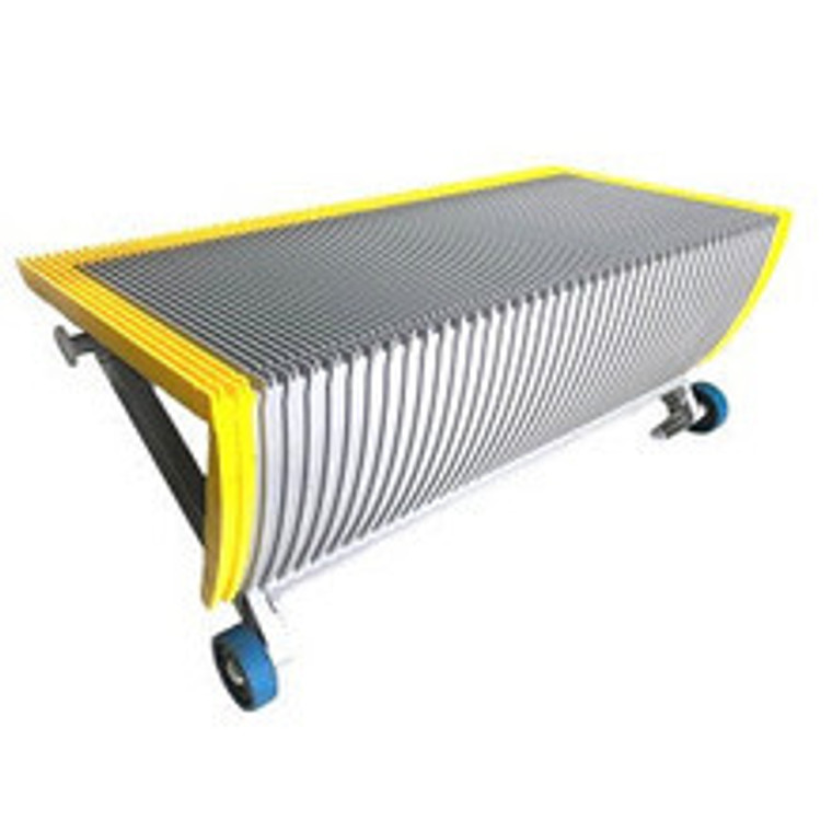 Refurbished Schindler 9300 escalator steps in 800mm – silver aluminum finish