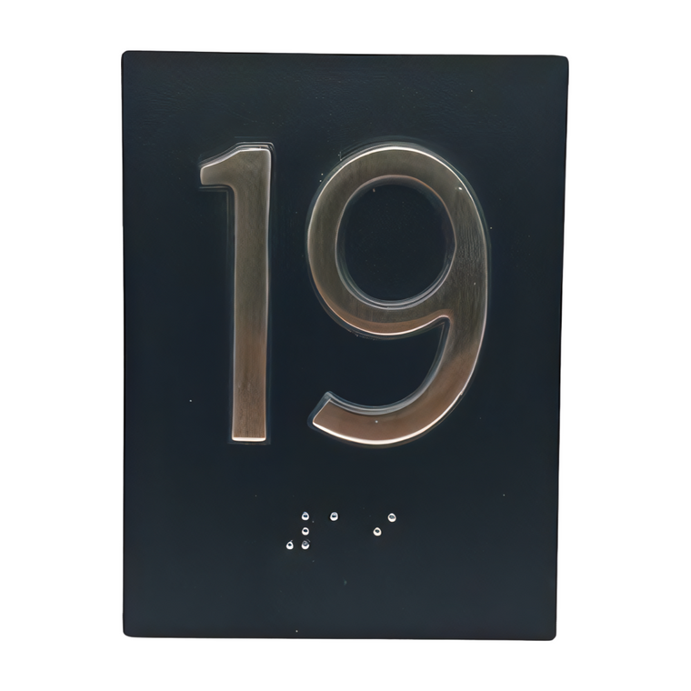 SBJ342-19 – #19 Braille Plate – 3x4" Square