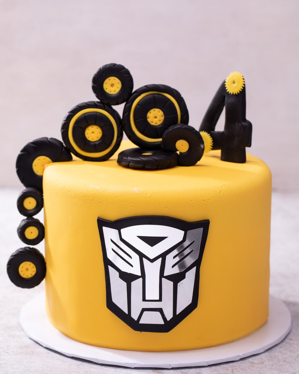 bumble bee transformer cake