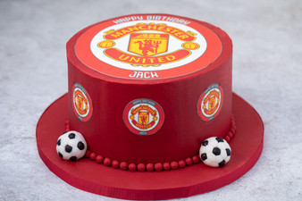 Manchester United Cake