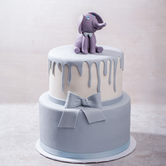 Elephant Drip Cake