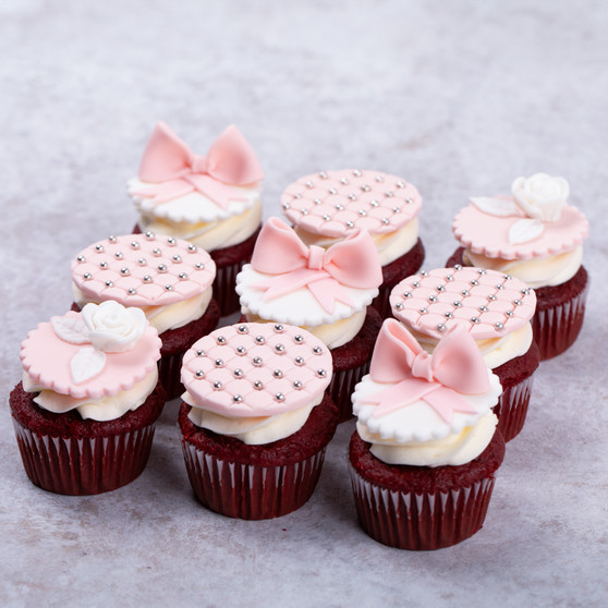 Elegant Girly Cupcakes
