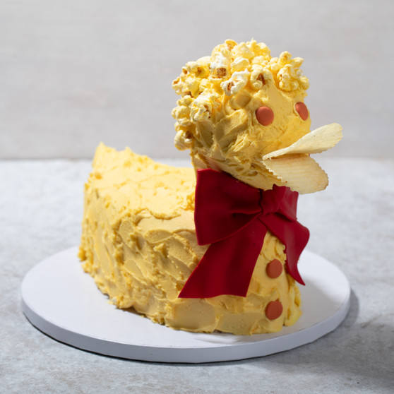 Bluey Duck Cake