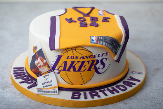 Kobe Bryant Lakers Cake