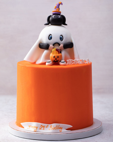 Ghostly Cake