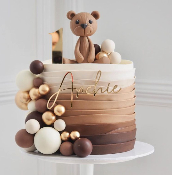 Bear Folds Cake