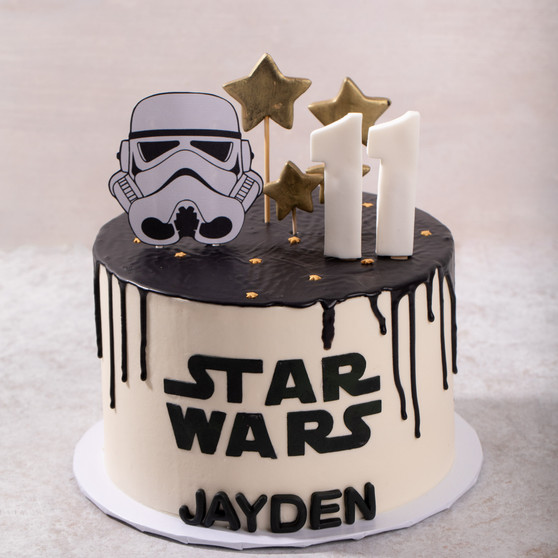 Star Wars Drip Cake