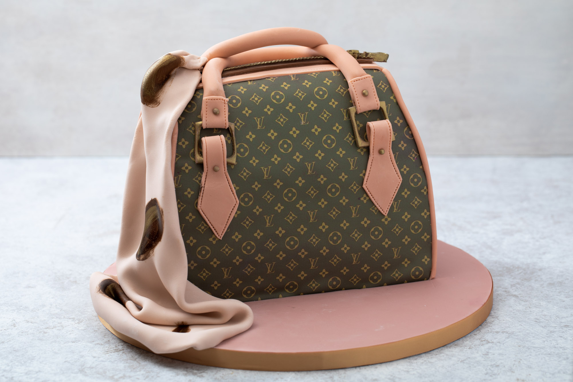 Louis Vuitton Hand Bag Cake 3
