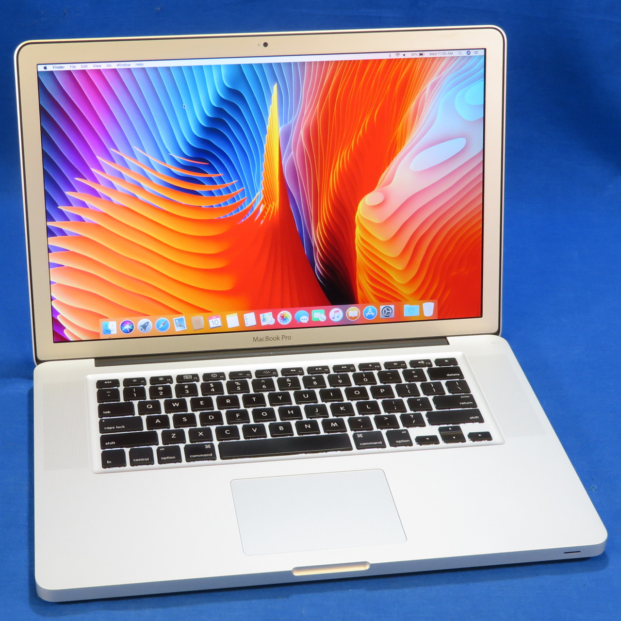 MacBook本体 MacBookPro i7 (13-inch. Early2011) Apple MacBook Pro 13-Inch The MacBook Pro 