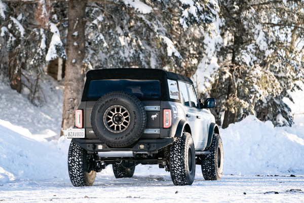 DV8 Offroad 21-22 Ford Bronco FS-15 Series Rear Bumper - RBBR-02