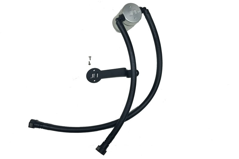 J&L 14-18 Chevy/GM Truck/SUV 5.3L V8 Driver Side Oil Separator 3.0 - Clear Anodized - 3085D-C