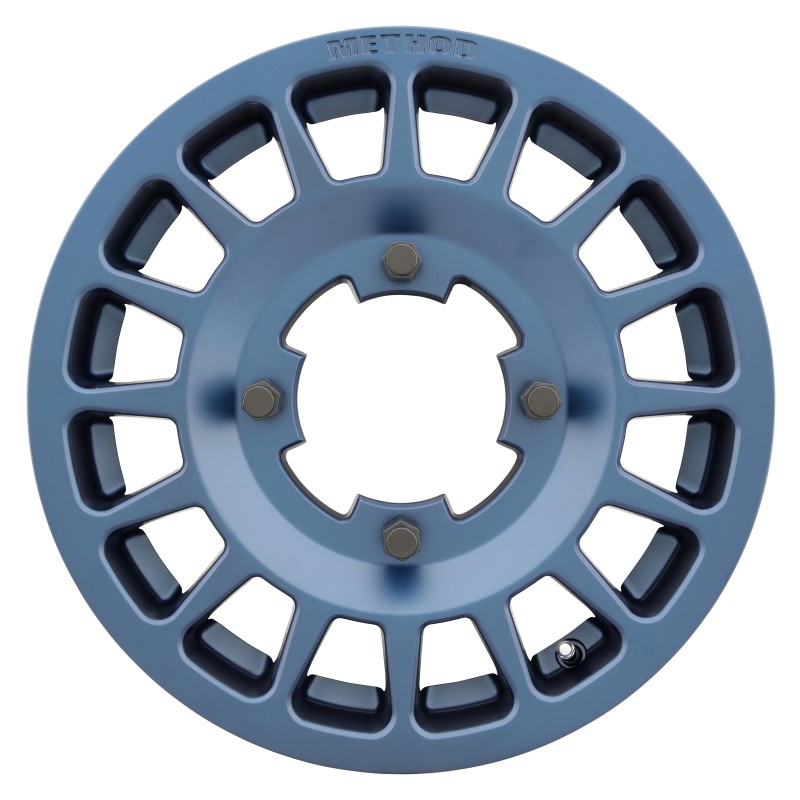 Method MR407 Bead Grip 15x6 / 5+1/51mm Offset / 4x136 / 100mm CB Bahia Blue Wheel - MR40756047651