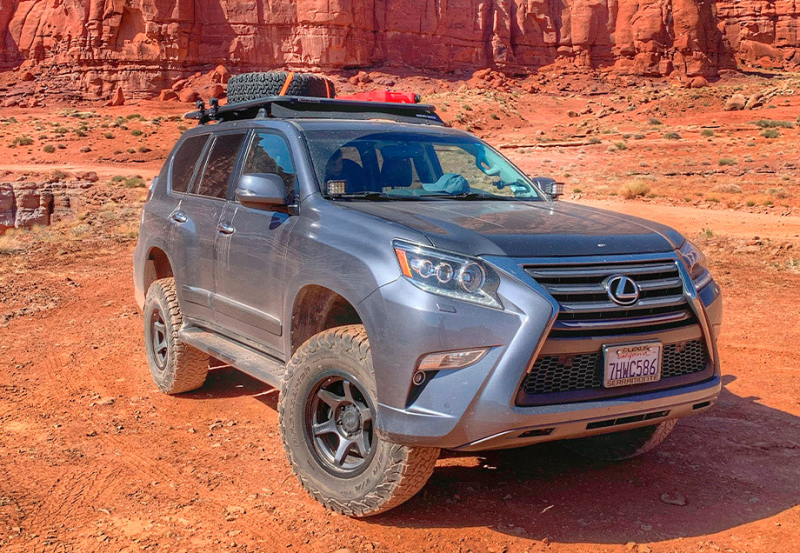 Cali Raised 10-22 Lexus GX 460 Low Profile Ditch Light Brackets Kit - Side Proj Led Pods/No Switch - CR2810