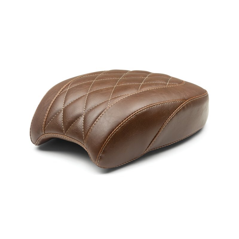 Mustang 18-21 Harley Street Bob Wide Tripper Passenger Seat Diamond Stitch - Brown - 83033