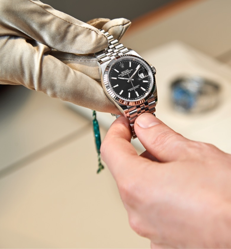 rolex servicing procedure