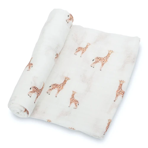 LollyBanks Muslin Quilt Baby & Kids Blanket - GIRAFFES