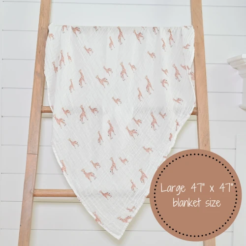 LollyBanks Muslin Quilt Baby & Kids Blanket - GIRAFFES