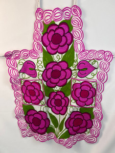 White flowers embroidered apron White flowers embroidered apron