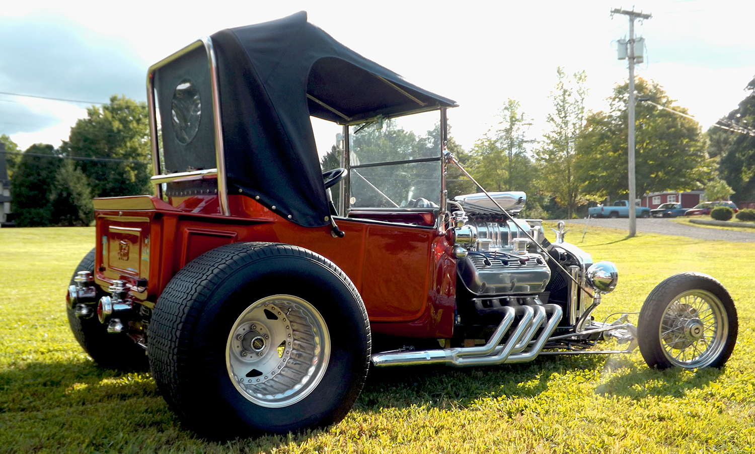 We love to share our customers rides. Ceck out this cool Model T Hot Rod