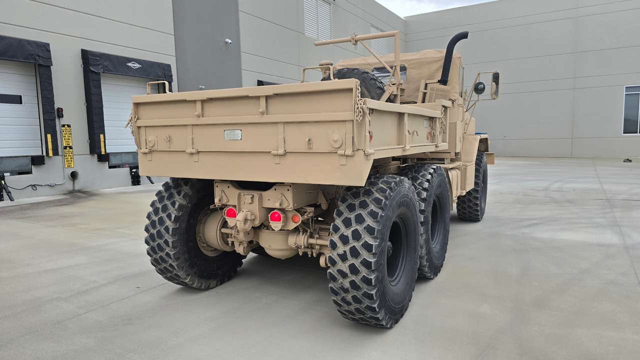 1986 AM General M932A1 5 Ton 