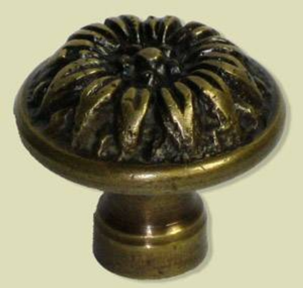 1-1/4" Dia. Round Brass Flower Knob