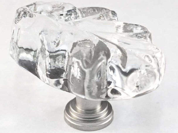 2" Clear Oak Leaf Glass Knob