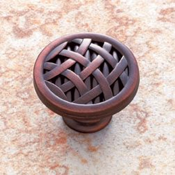 World Bronze Finish 1 1/2" Crisscross Knob(JVJ69212)