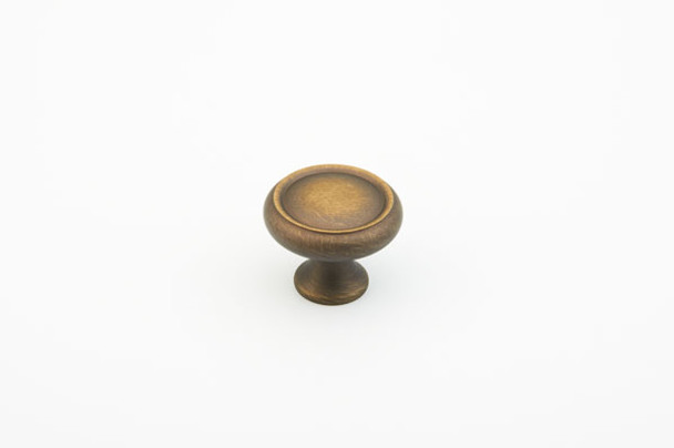 1-1/4" Antique Light Brass Knob(SCH711-ALB)