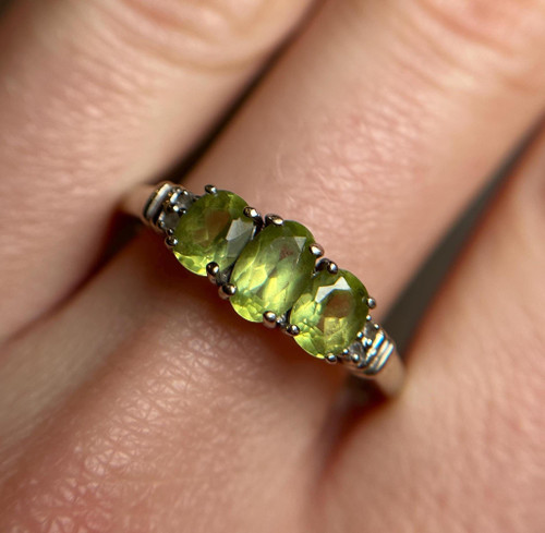 Bright Green Peridot Ring, Estate 14KT White Gold Peridot and Diamond Thin Band, August and April Birthstone Stacking Ring Size 8 US