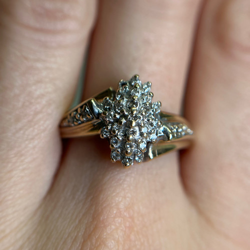 Vintage Diamond Cluster Ring, 10KT Gold Diamond Jewellery, Floral Design Cluster Ring, Classic Style Gold Ring Size 8.75 US