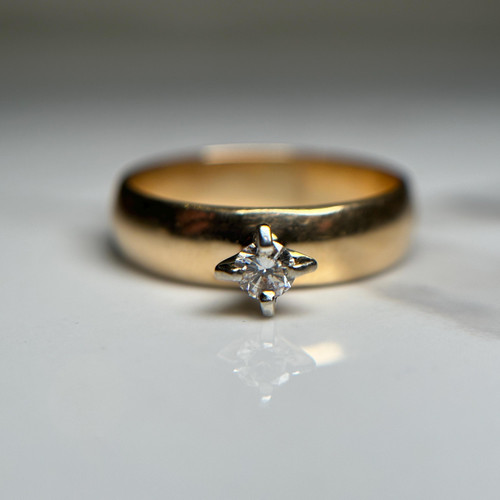 14K Gold Solitaire 0.15ct Diamond Ring | Minimalist Engagement Ring | Vintage Estate Diamond Band | Classic Fine Jewelry