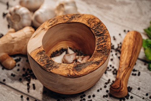 Rustic Olive Wood Mortar & Pestle - Wood Herb Grinder - Beautifully Hand-crafted and completely unique - Housewarming Gift Kitchen Déco