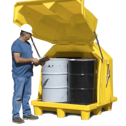 Worker opening the Hard Top P4, No Drain, showcasing its secure and durable design for storing up to four drums safely.
