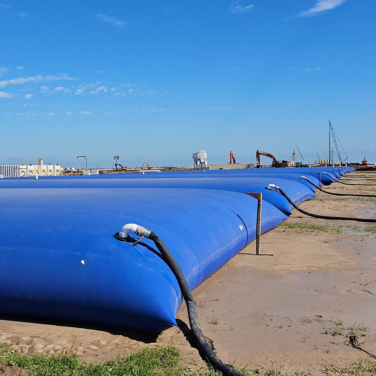 An image of a 150 gallon pillow tank.