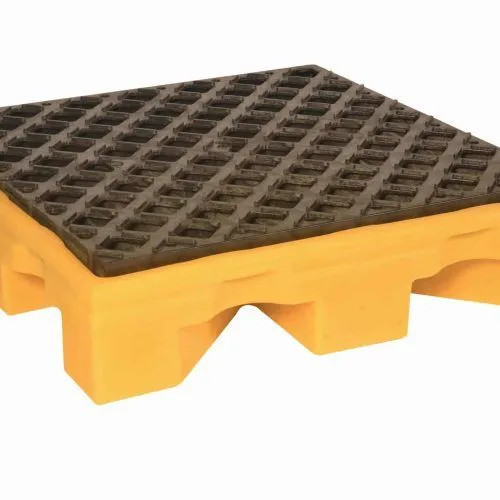 Spill Deck P1 with a single drum in an industrial setting, emphasizing its compact footprint and spill control.