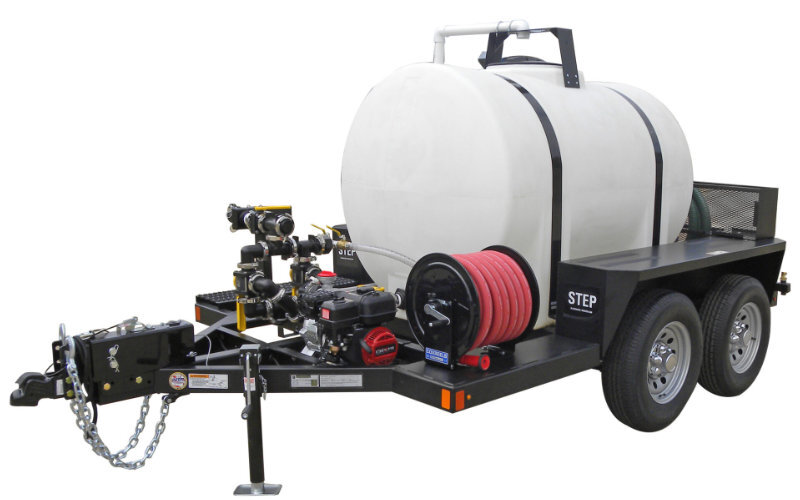 525 DOT Water Trailer with a black water tank for transporting water in compliance with DOT regulations