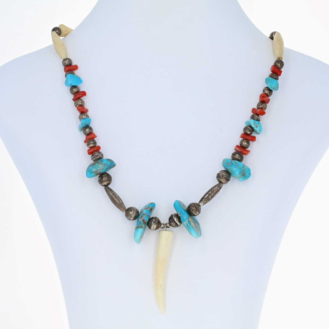 Native Hairpipe Choker 2,3,4,5 or 6 Rows, Antique Buffalo Bone Hairpipe  Beads, Feathers or Arrowhead, Handmade, Native American Indian Style - Etsy  | Native american jewelry diy, American indian jewelry, Native american  jewelry