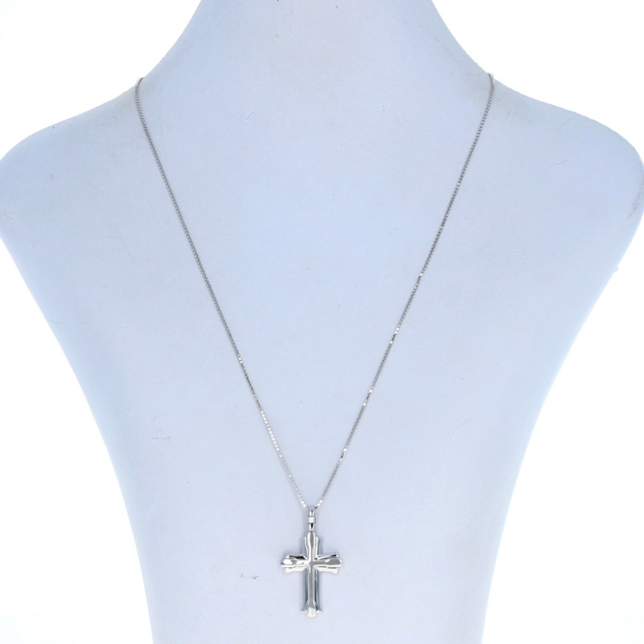 Italian Gold Crosses and Crucifix Necklaces