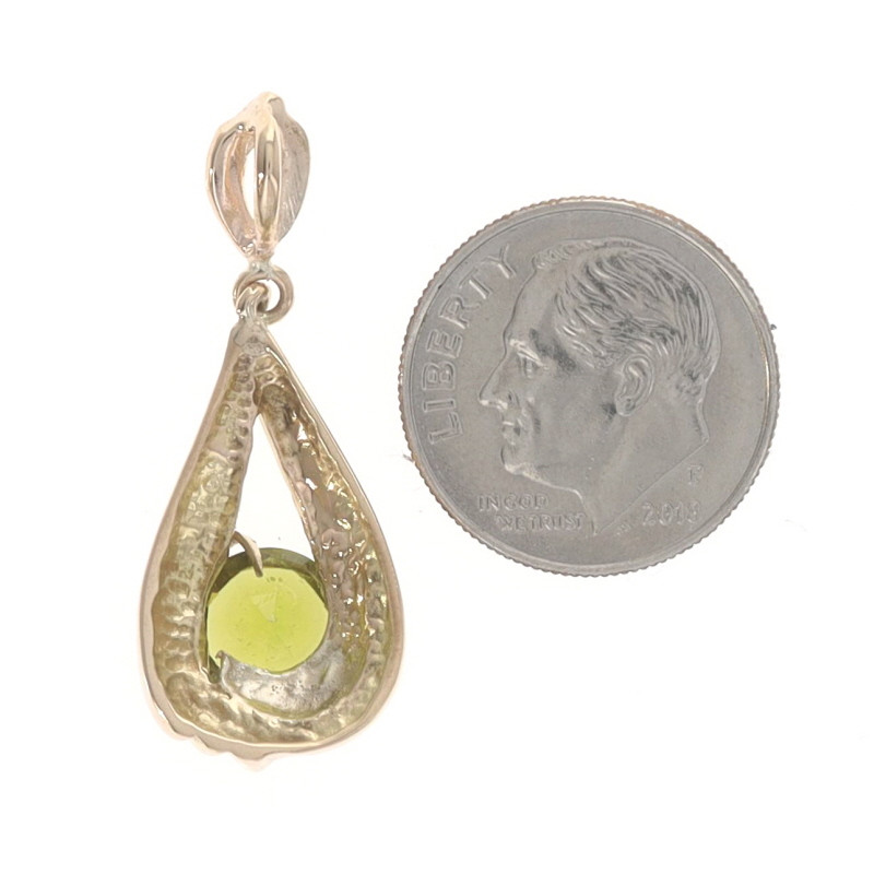 14K White Gold 7mm Round Peridot Solitaire Pendant - Ladies Necklace With Silver Chain